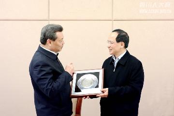 fe8fb1c427ae2aba948b597413c37d3_副本.jpg